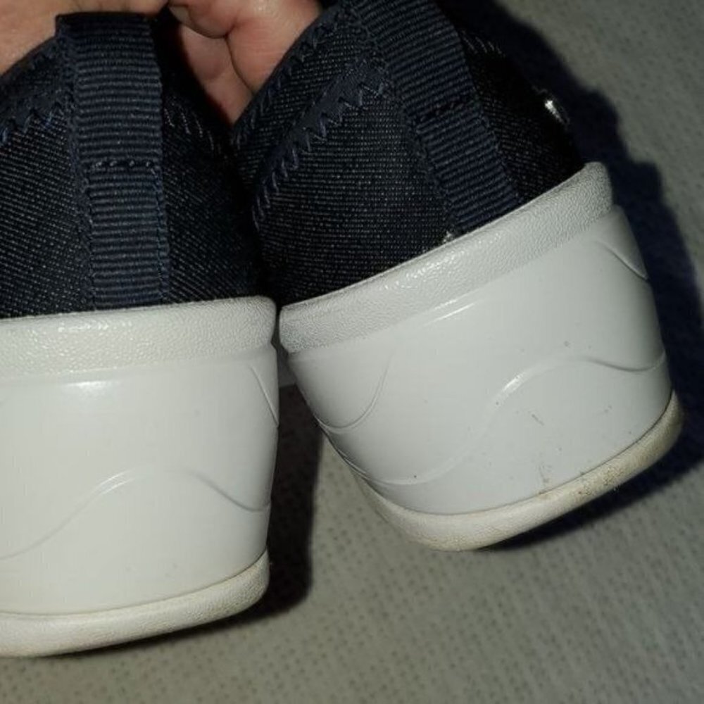 Bzees Navy Blue Slip On Loafers Cloud Technology Wedge Comfort Shoes Womens 6.5 - Picture 7 of 9